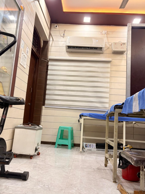 Treatment room with modern facilities